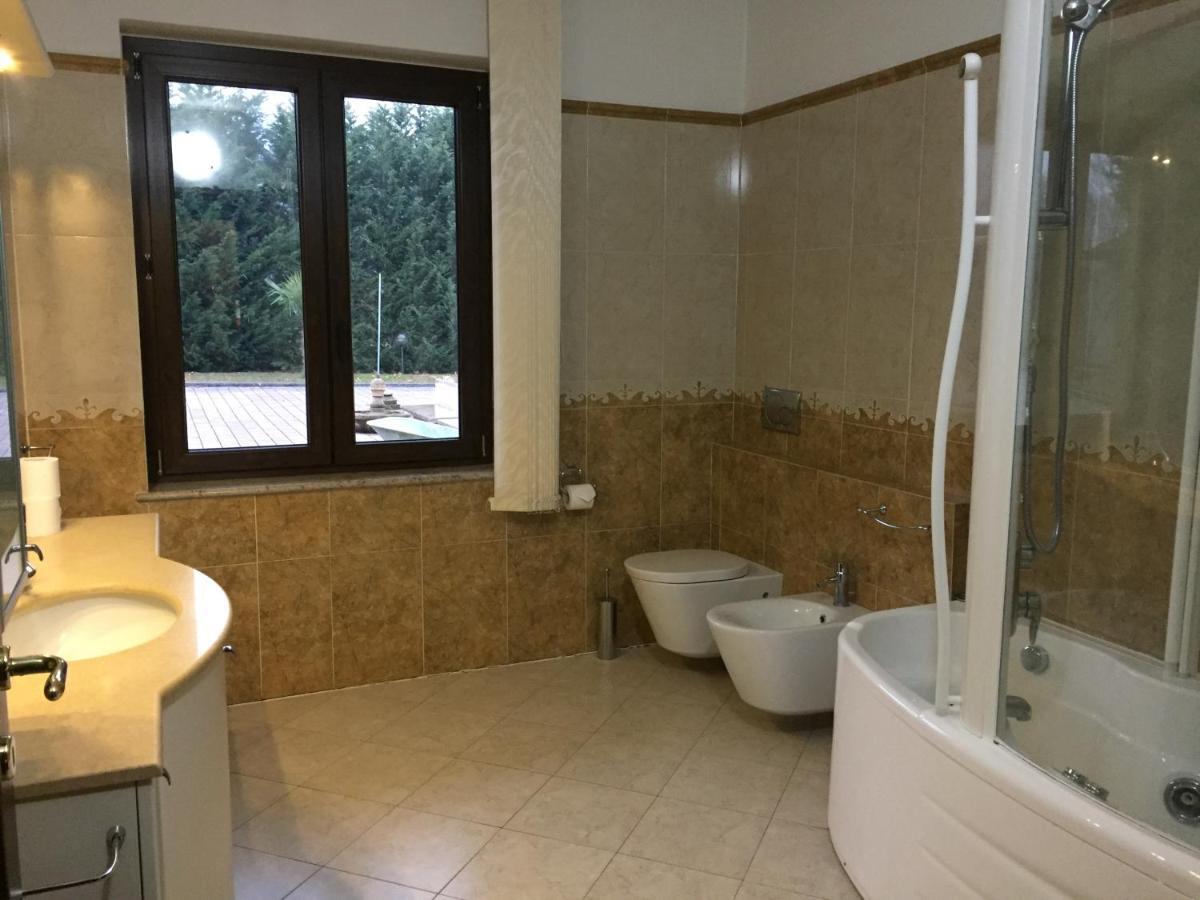 Althea Guest house Ronago